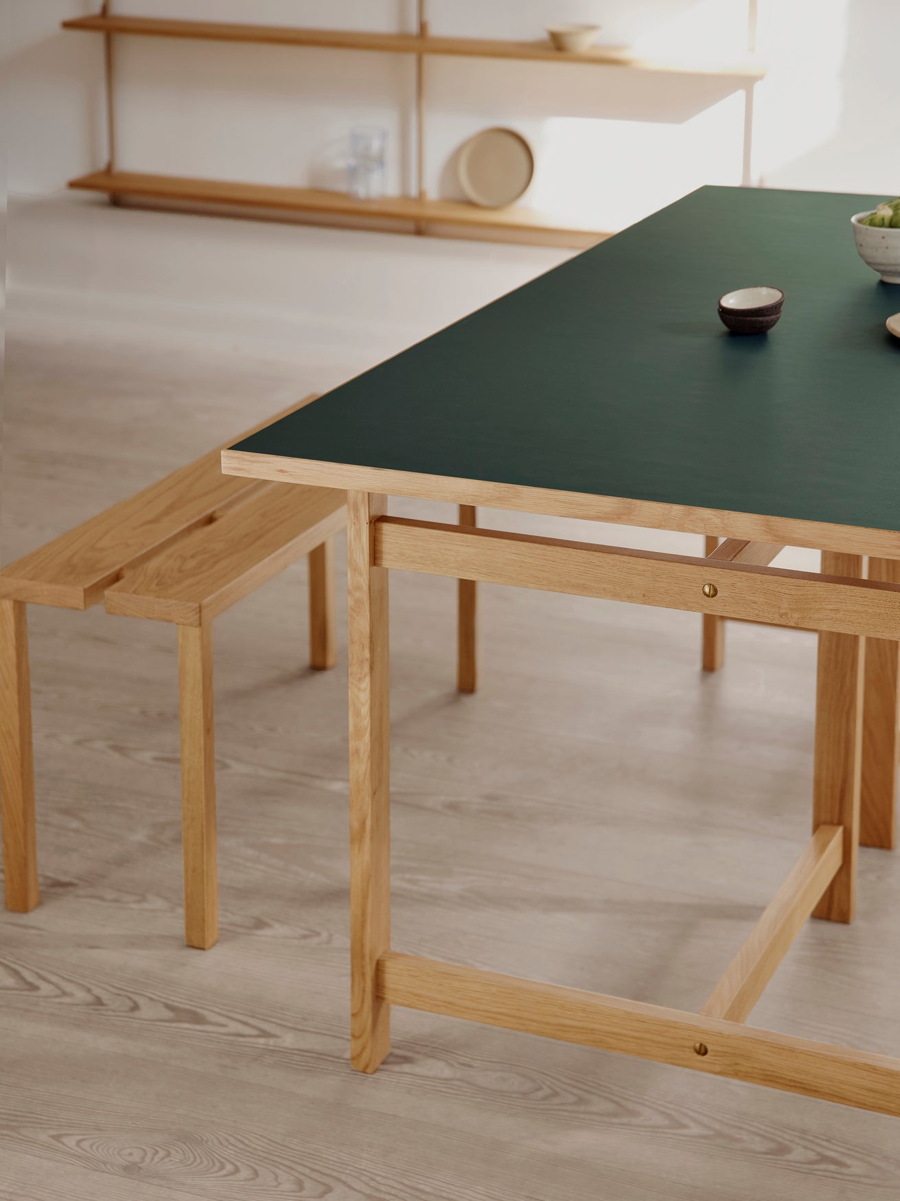 Rectangular Dining Table / Green FSC-Certified Oak