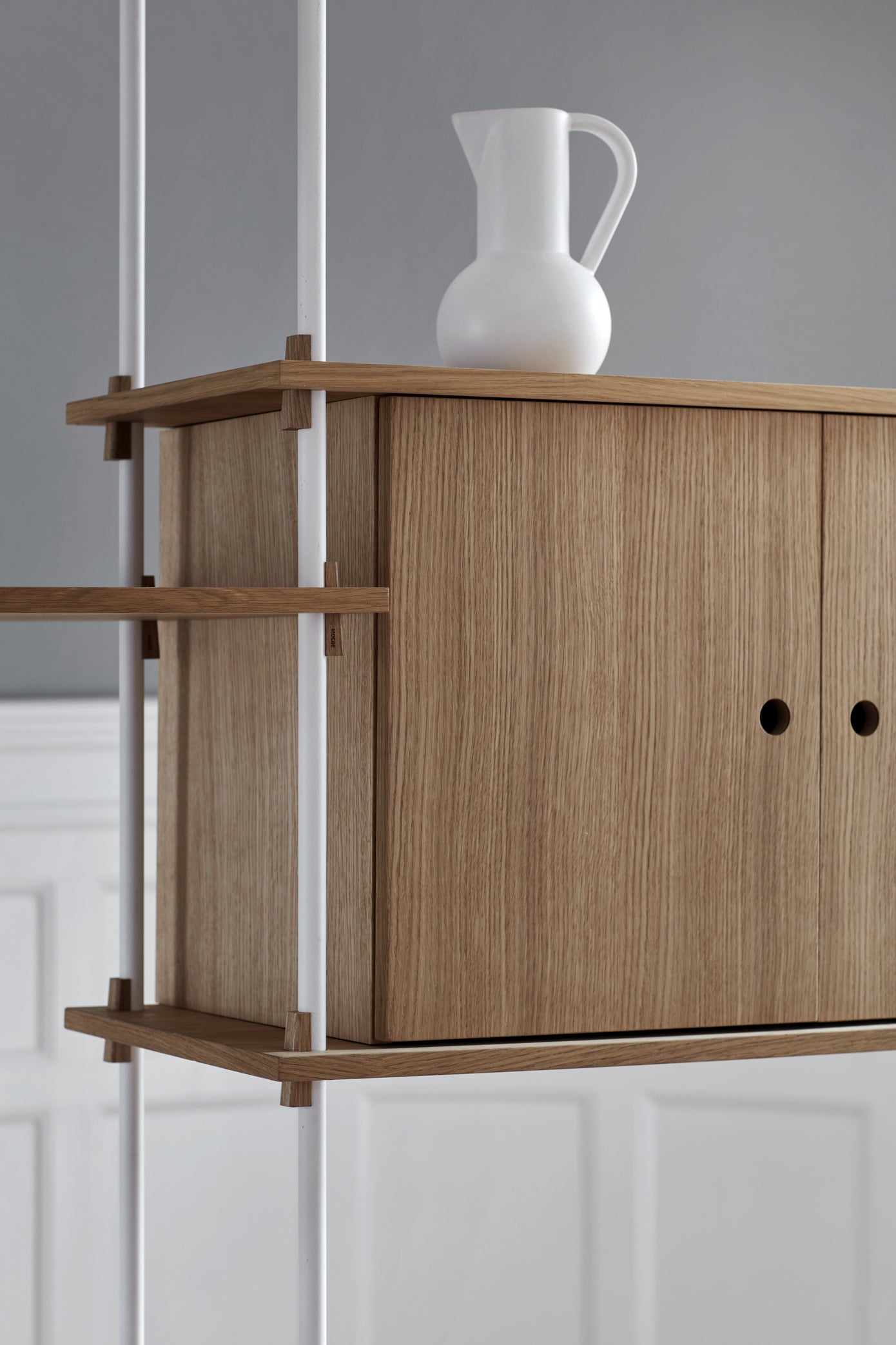 Shelf 200.1.B / White FSC-Certified Oak