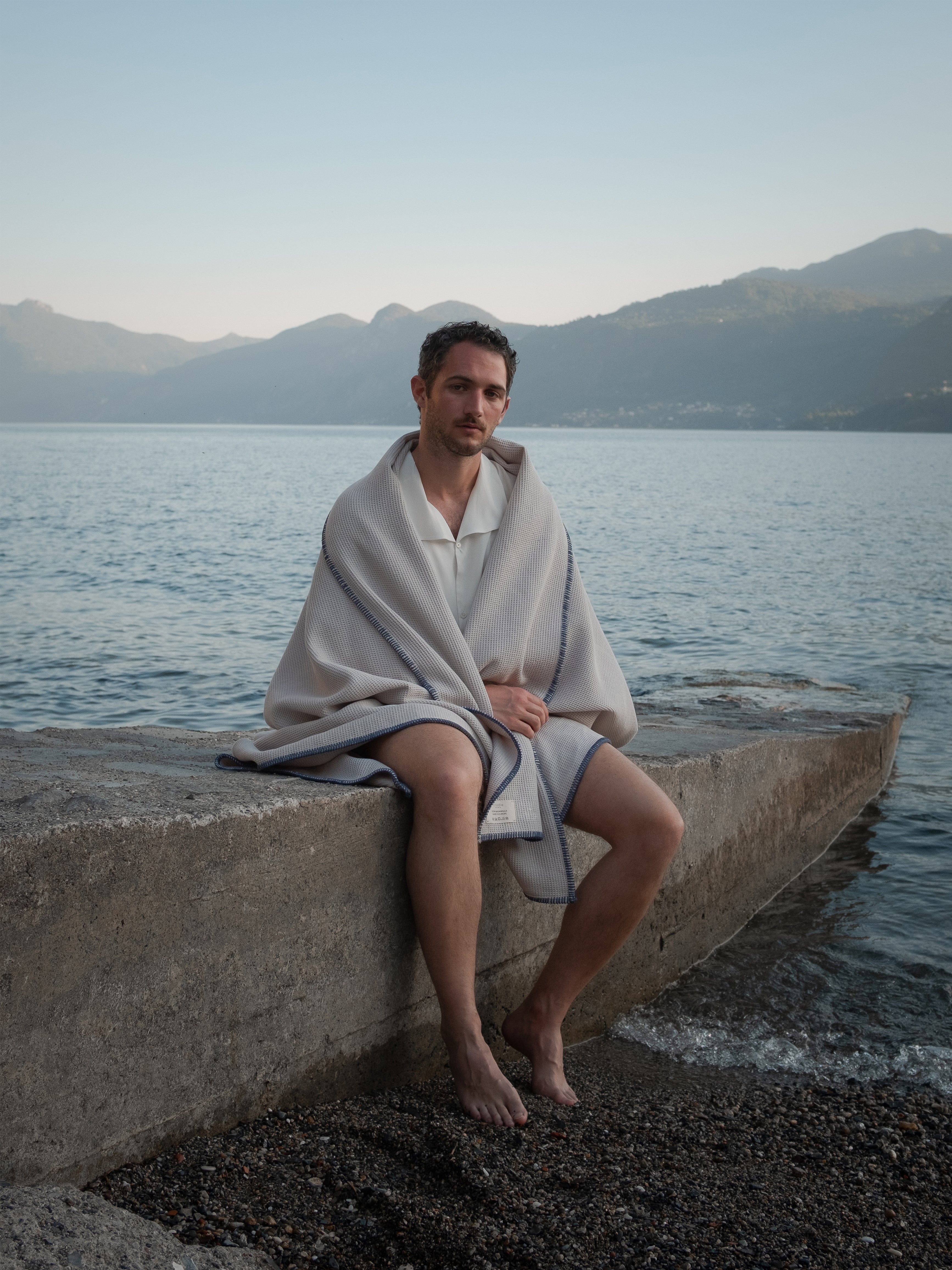 Piqué Wohndecke / Day At The Lake